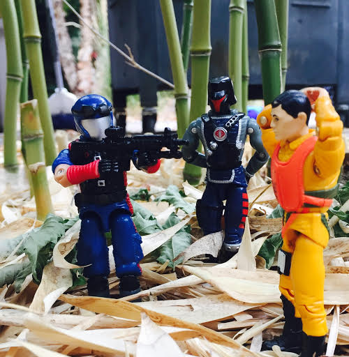 dragon-fortress-1991-interrogator-field2