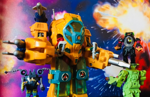 1994 Exosquad Rita Torres with Field Sergeant E-Frame