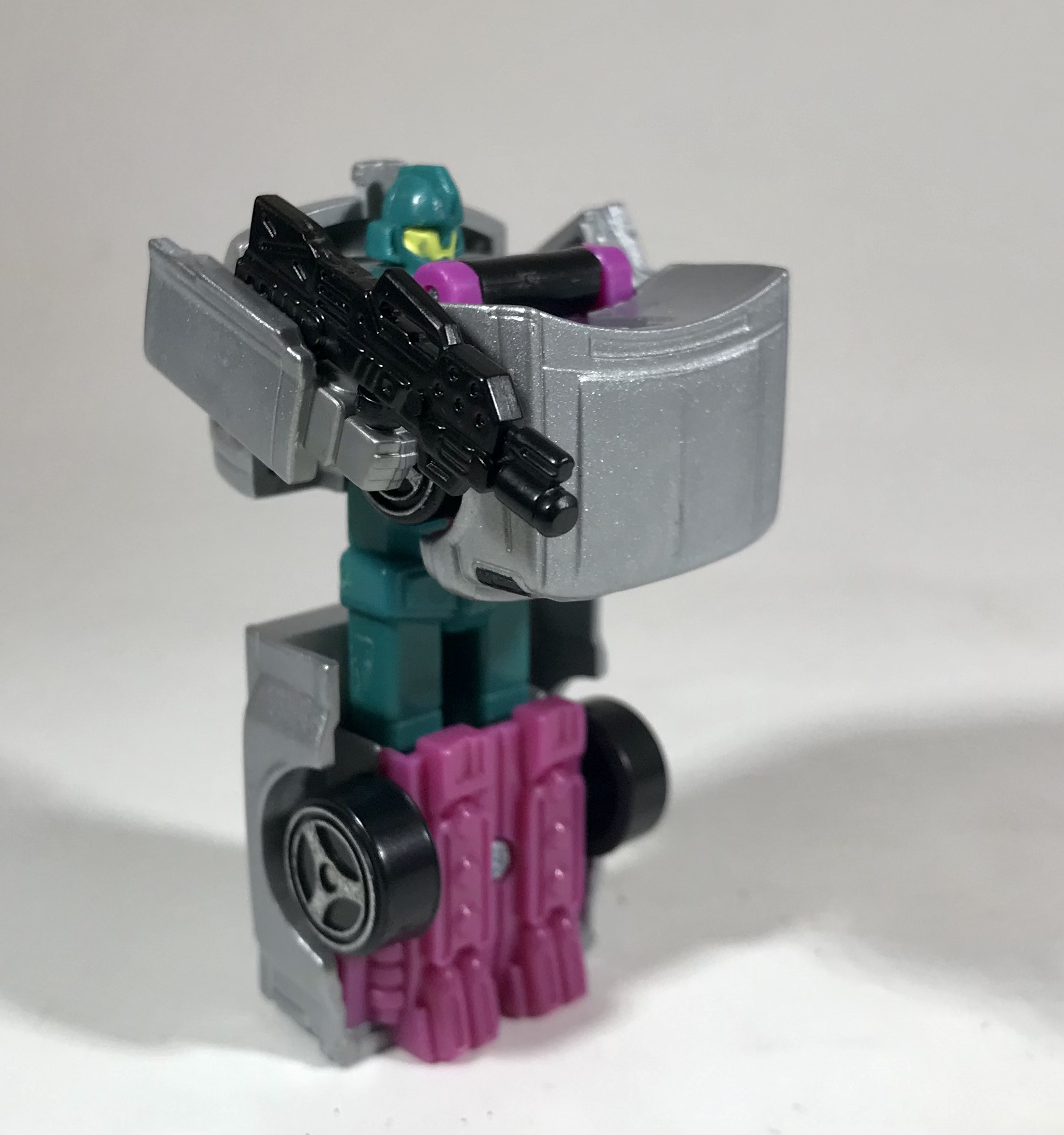 1995 Transformers Generation 2 Go-Bots Ironhide