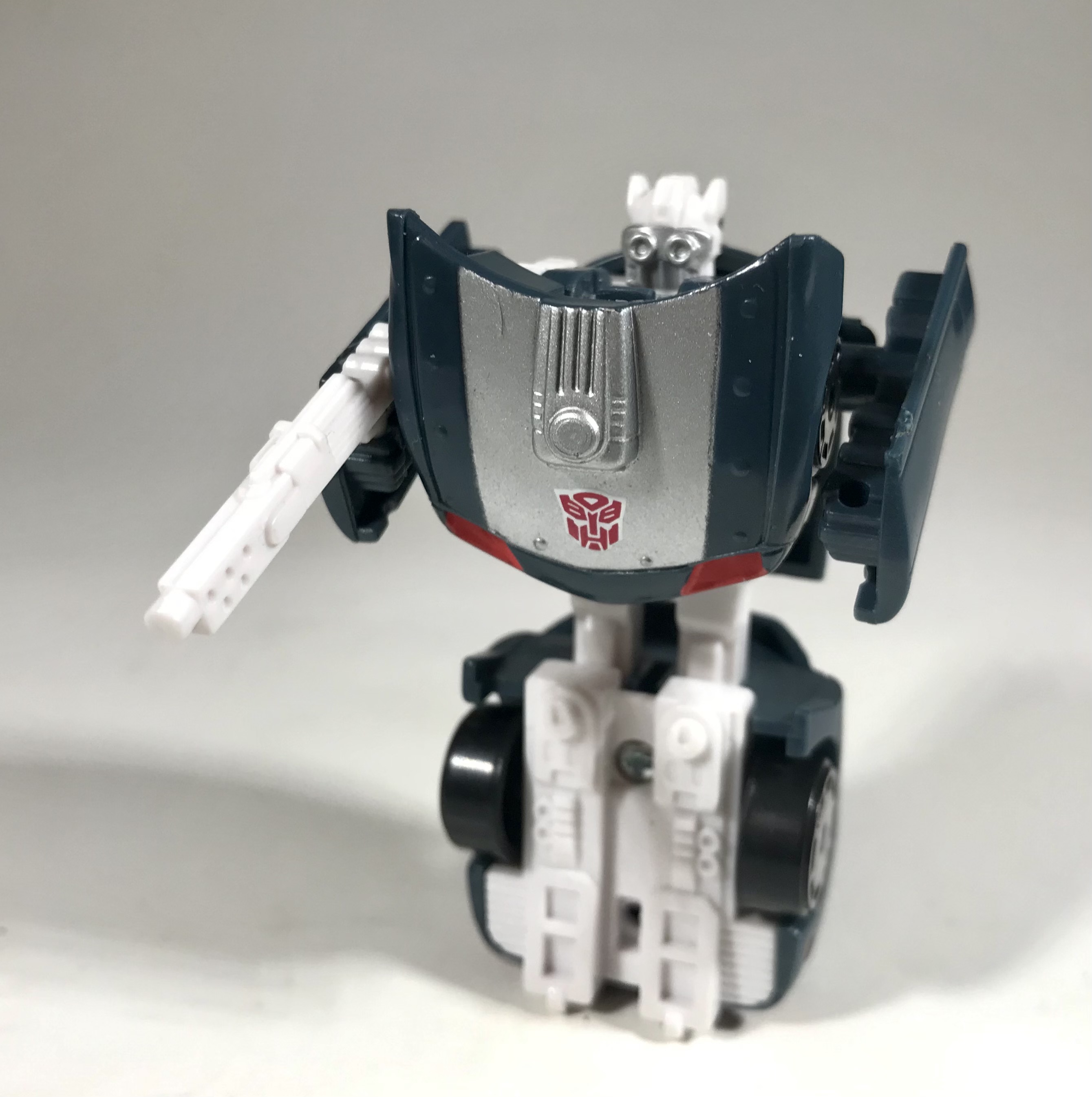 2004 Transformers Universe Spychangers Silverstreak