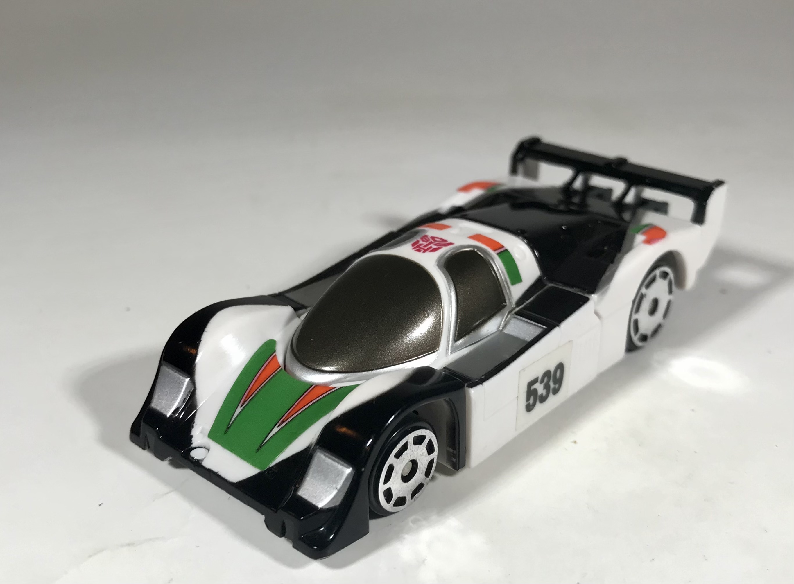 2004 Transformers Universe Spychangers Wheeljack