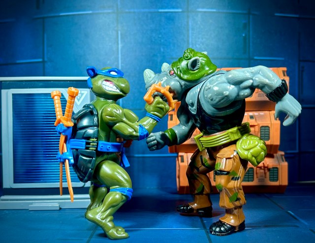 2023 Teenage Mutant Ninja Turtles Storage Shell Leonardo