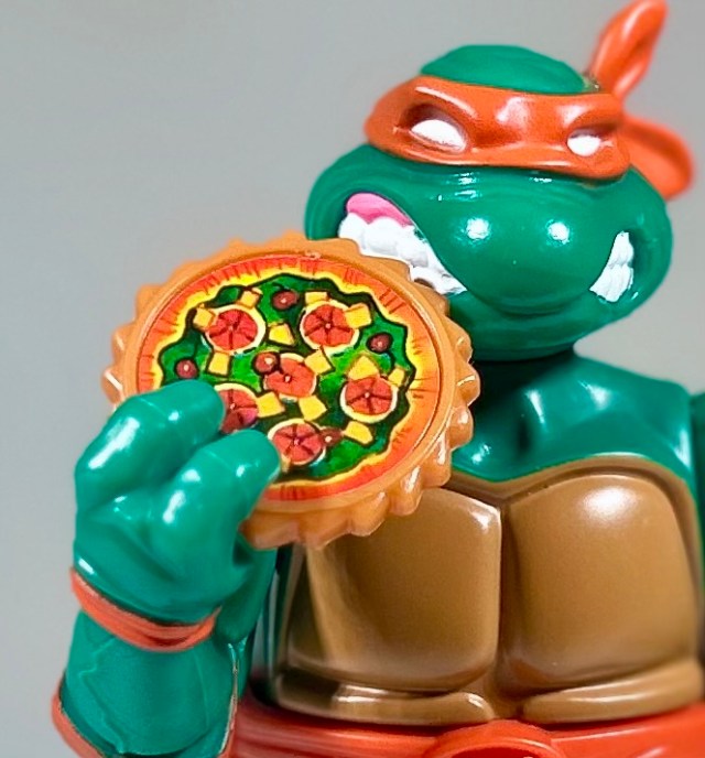 2023 Teenage Mutant Ninja Turtles Storage Shell Michelangelo