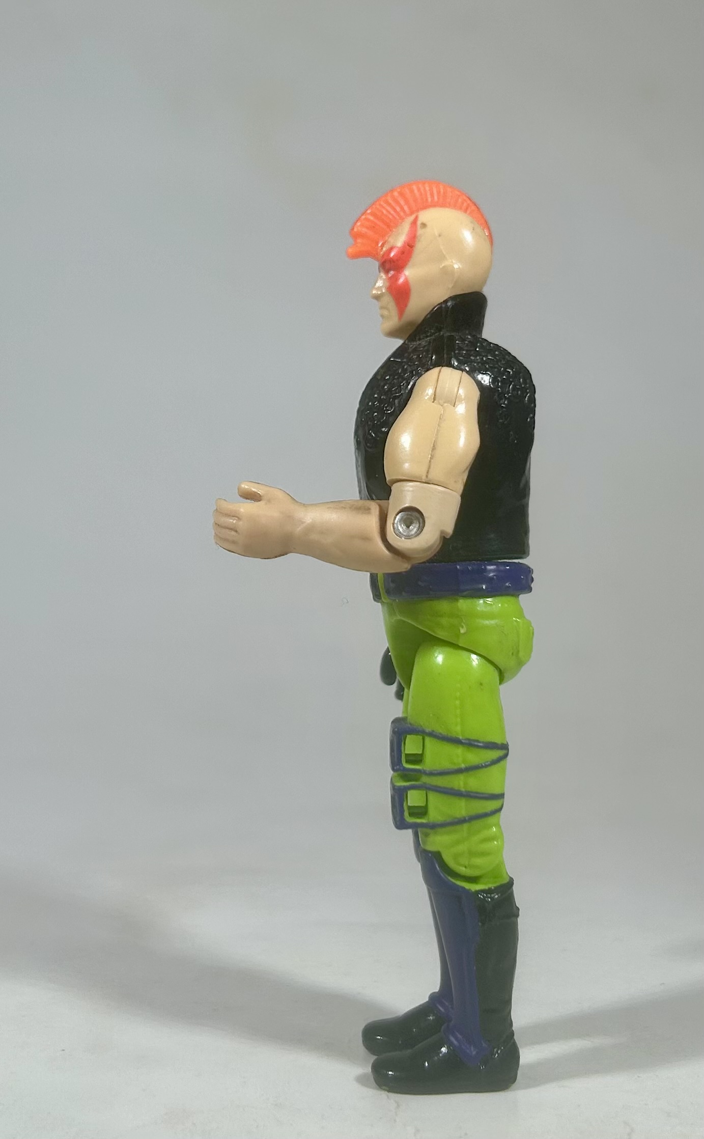 1993 GI Joe Zartan (Ninja Force) figure, left side